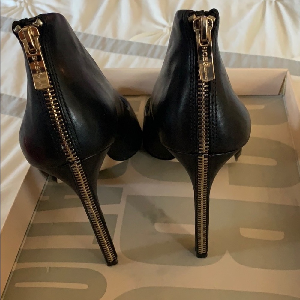BCBG SHOES